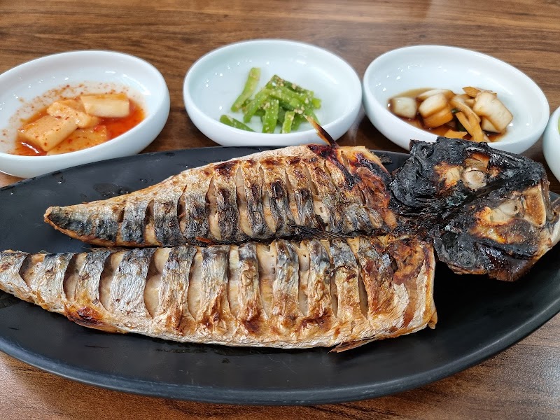 어뜰
