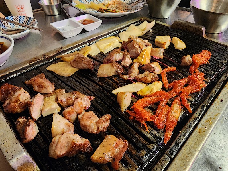 촌놈들연탄구이 본점