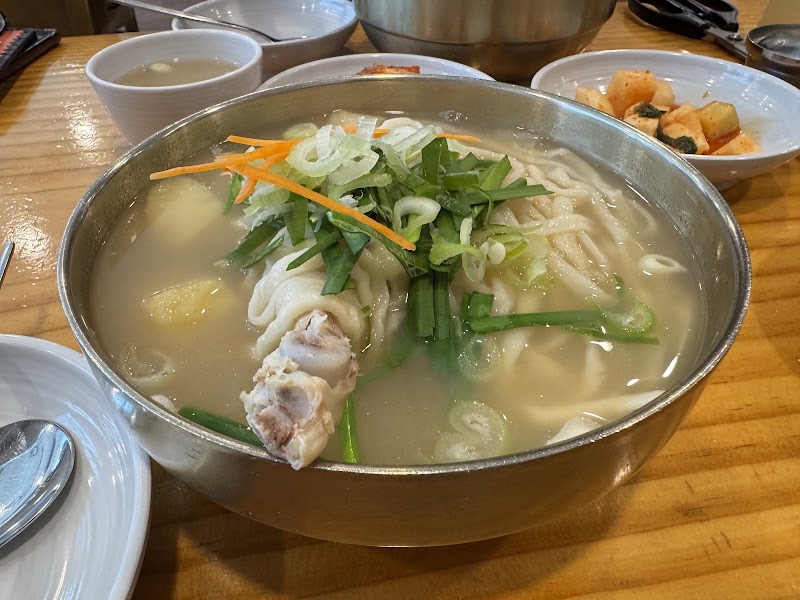 삼호손칼국수