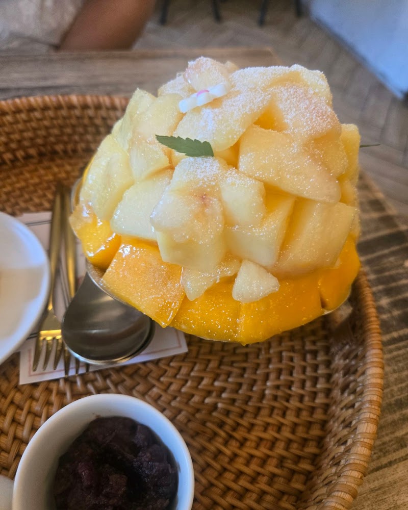 라프레플루트 서촌