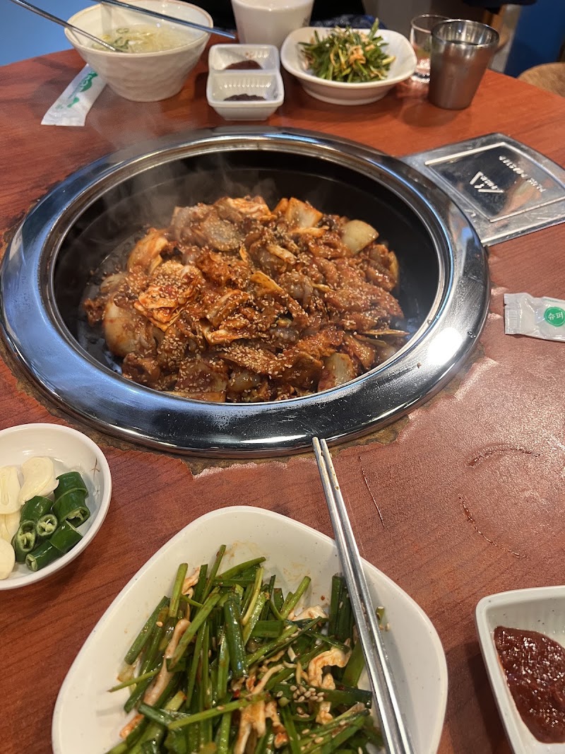강변꼼장어쭈꾸미