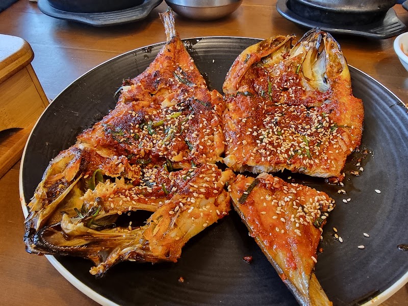 노란황태 본점