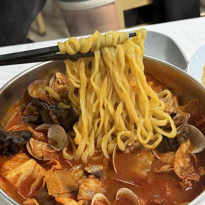 신태루