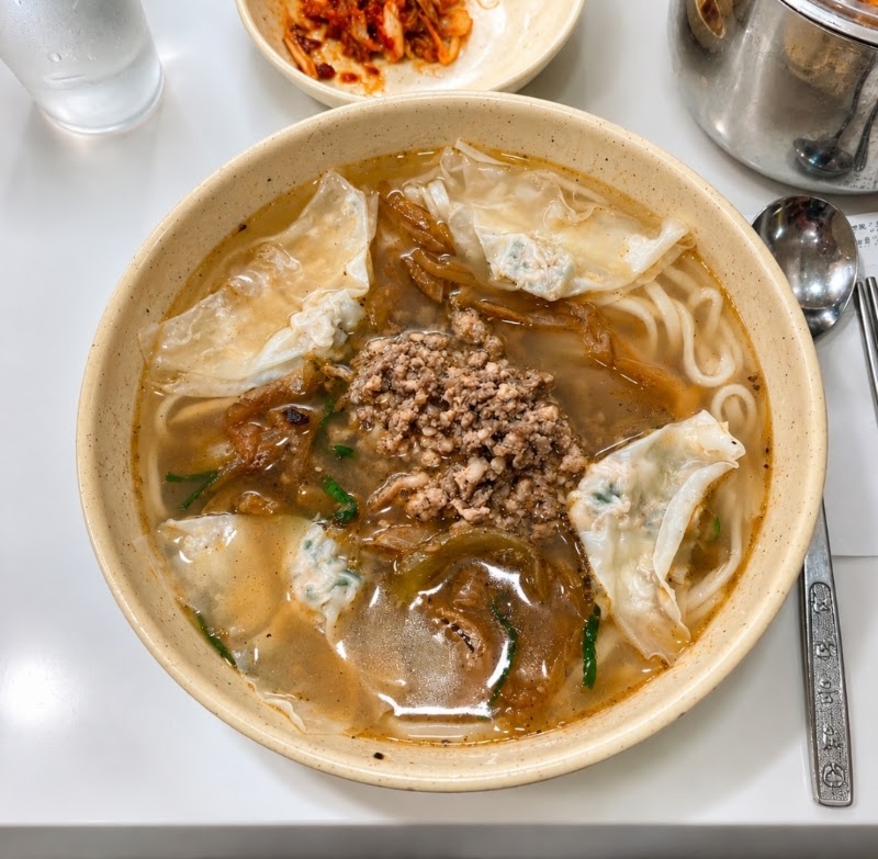 명동교자 본점