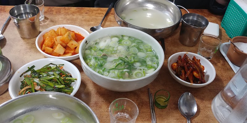 황평집닭곰탕