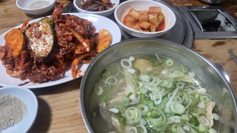 황평집닭곰탕