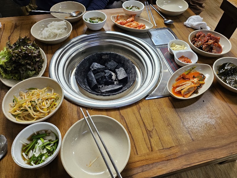 두꺼비숯불생갈비