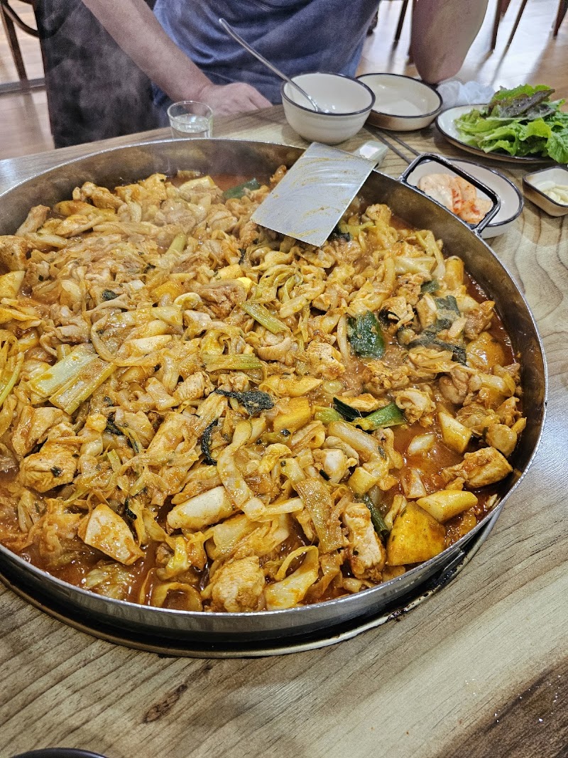 전통춘천닭갈비