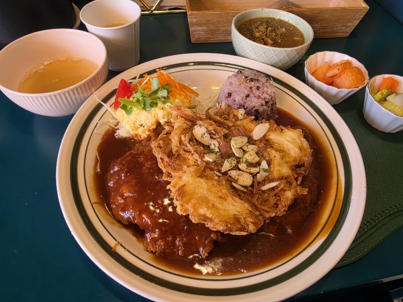 야미얌