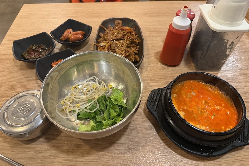 광흥창뚝배기집 서강점