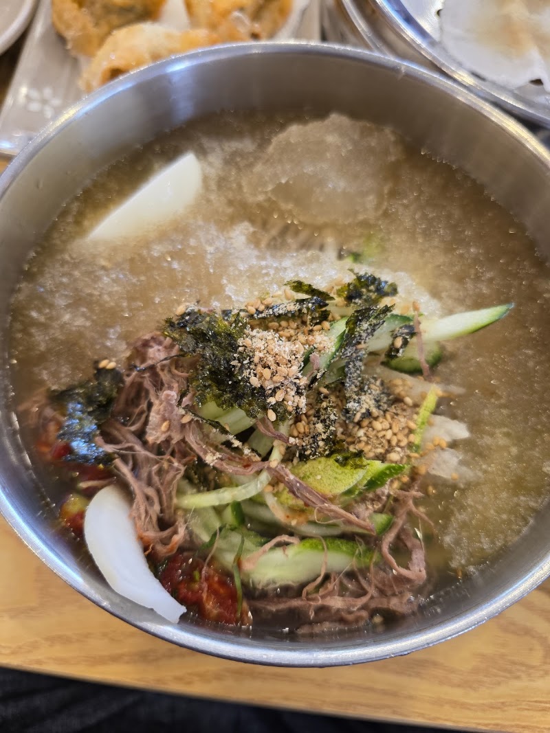 모밀지기