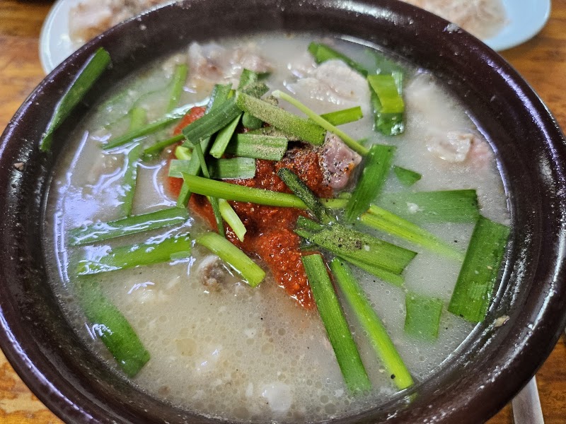 할머니순대국