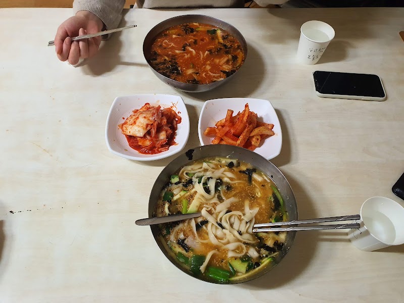 형제칼국수
