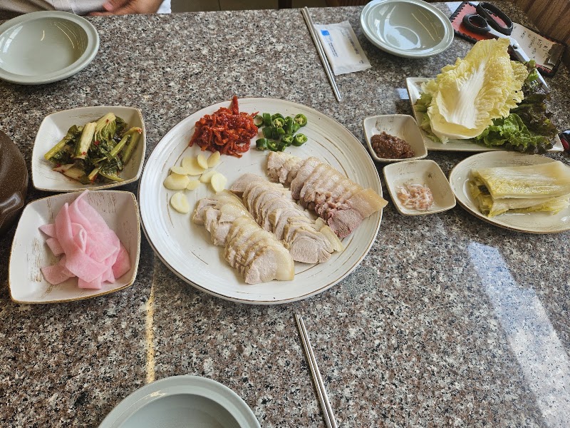 삼교리동치미막국수 교동점