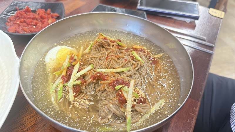 신촌막국수