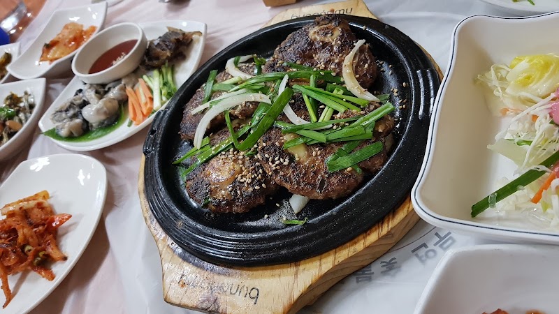 왕릉숯불갈비 단양본점