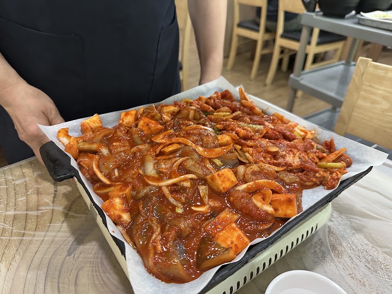 사랑방식당