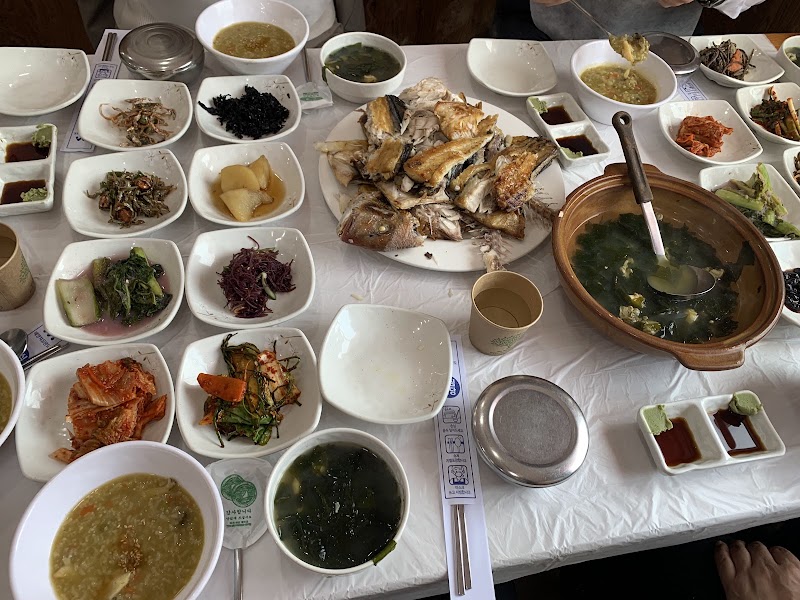 빙그레식당 본점