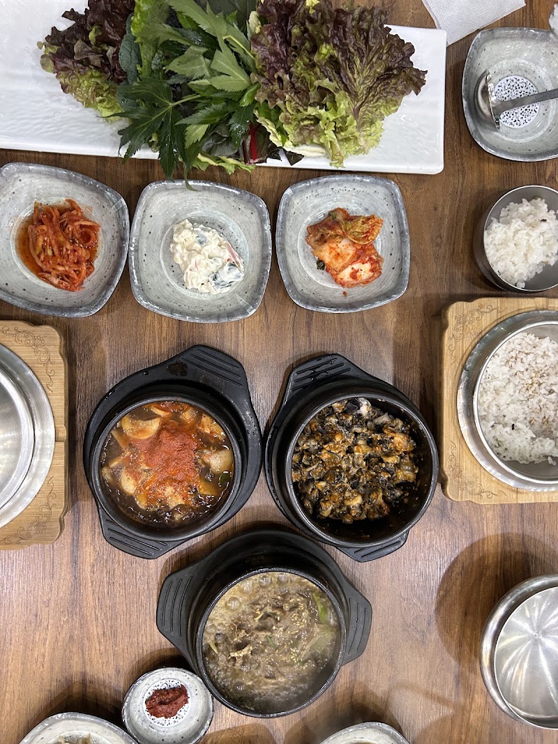 논두렁 우렁쌈밥 본점