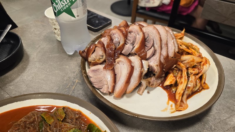 가마솥족발