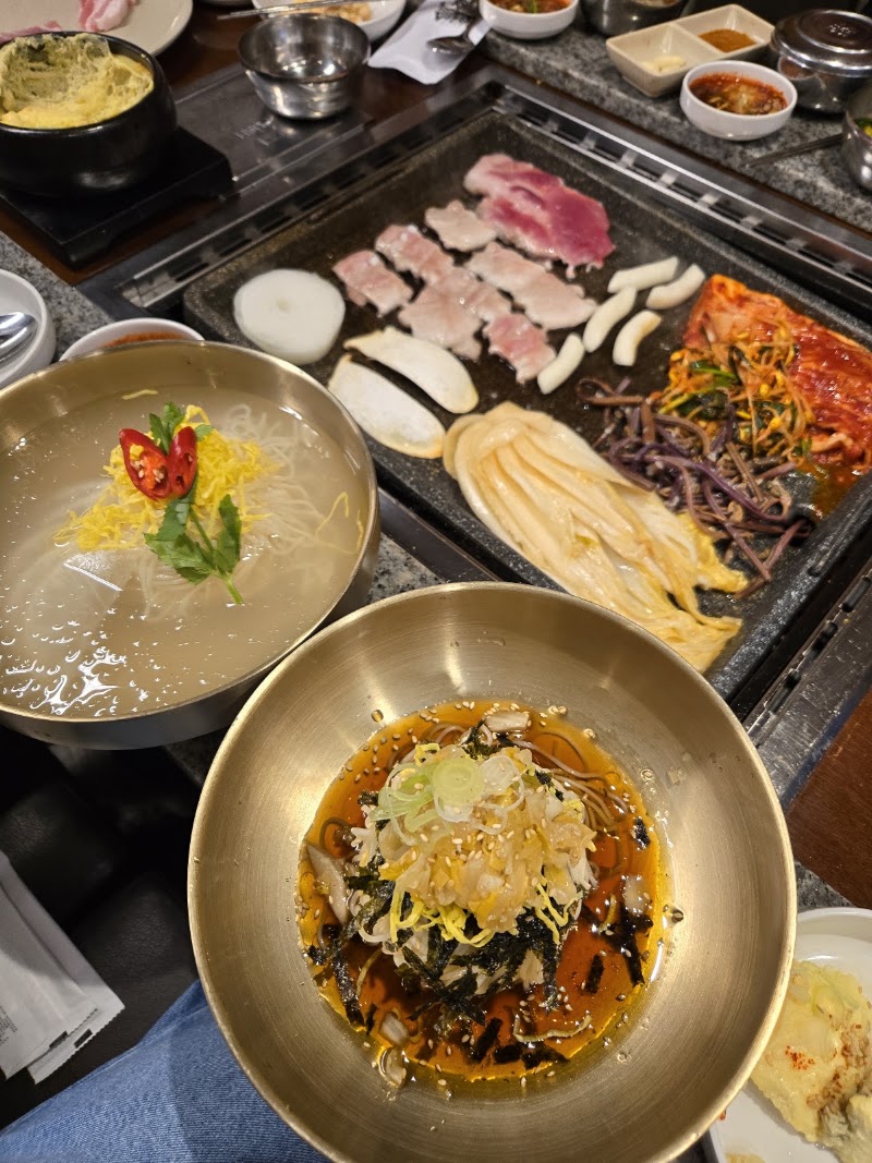 전국일 김치삼겹