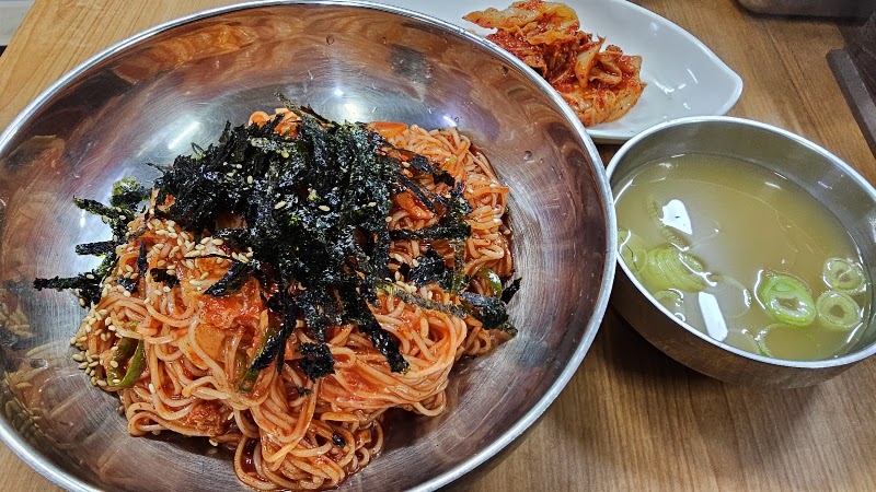 체부동잔치집