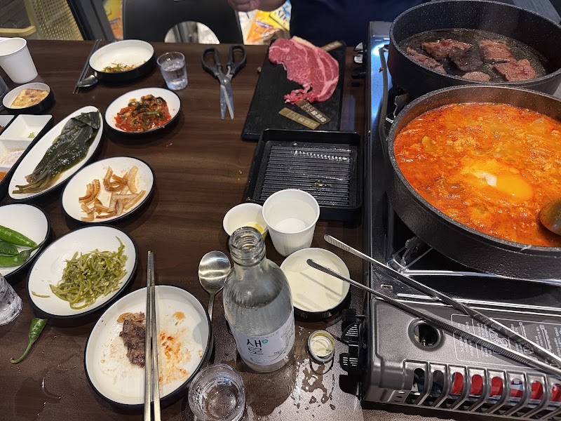 한우집투뿔사위 송도직영점