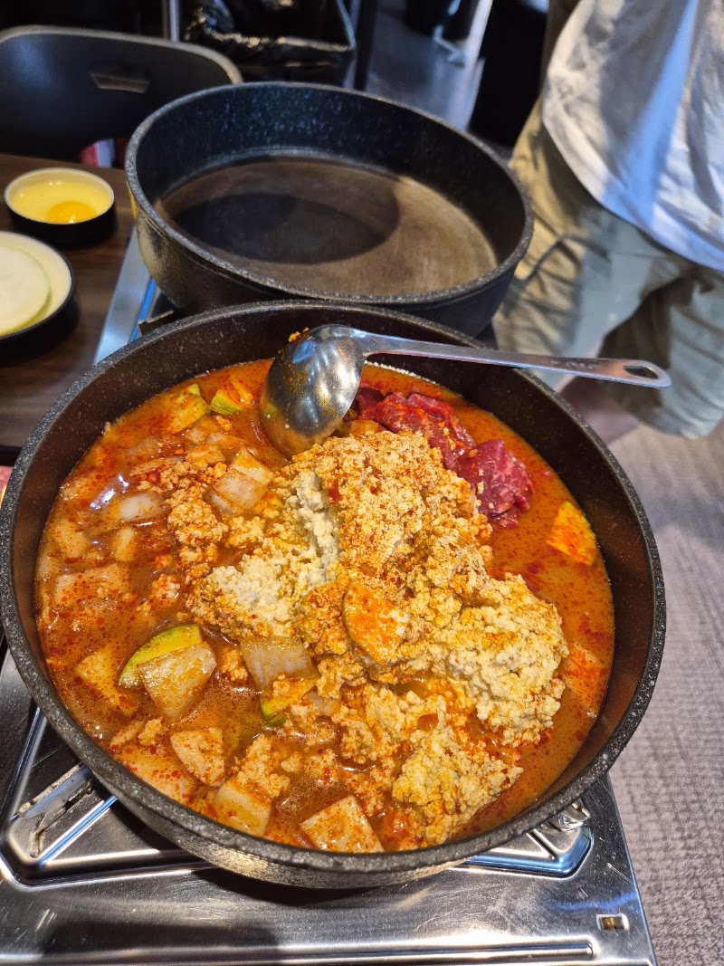 한우집투뿔사위 송도직영점