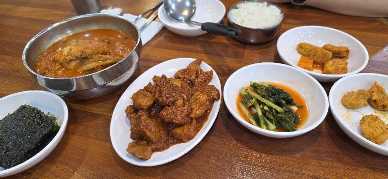 굴다리식당
