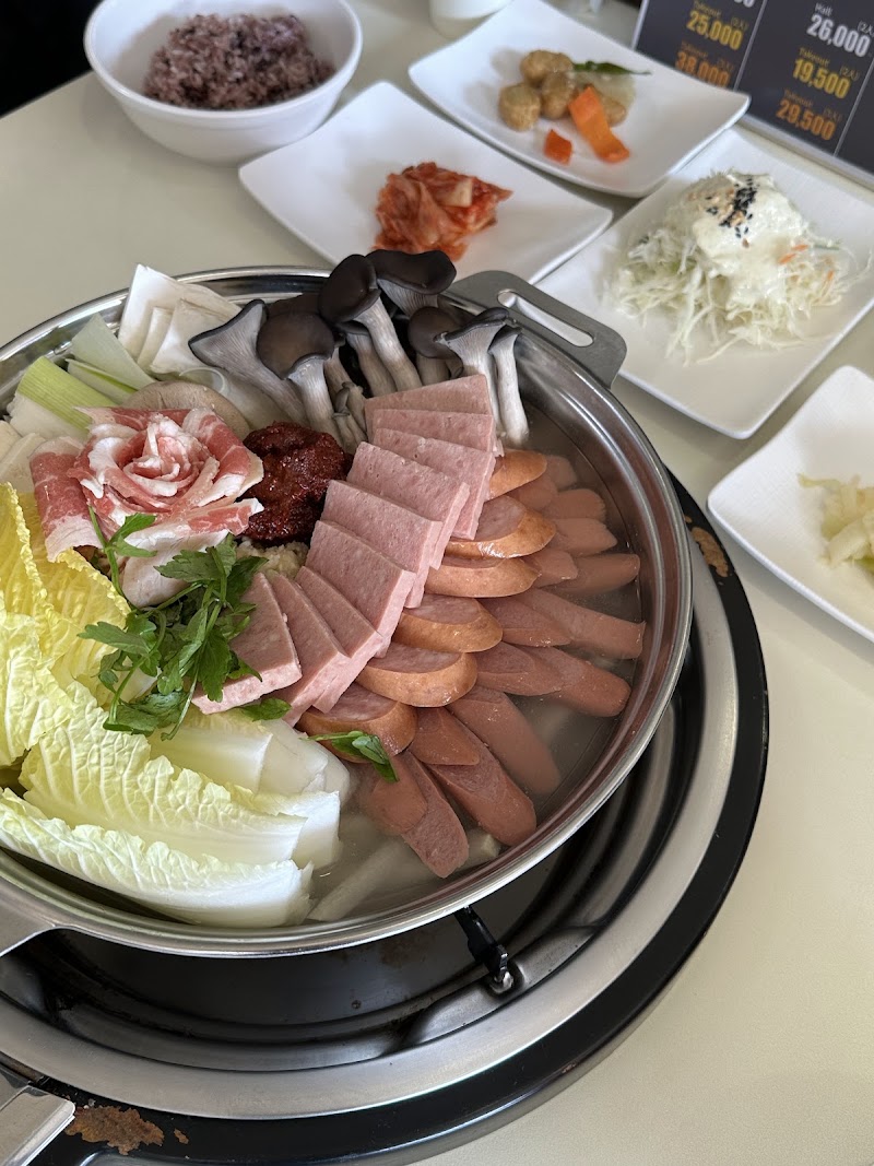 훼미리부대찌개&곱창 일산대화점