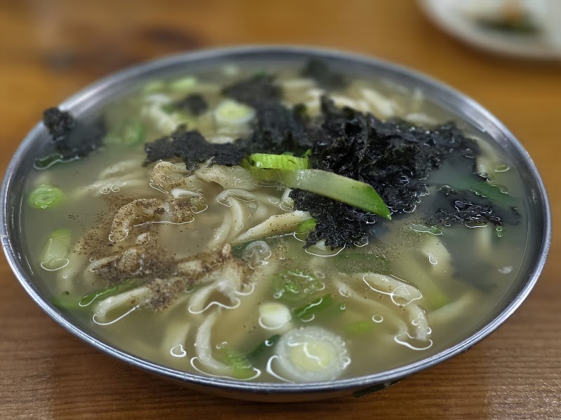 서운칼국수전문점