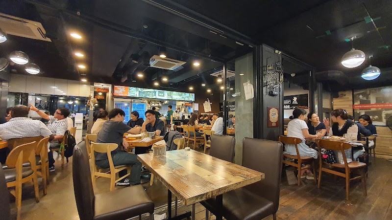 행복치킨 정자점