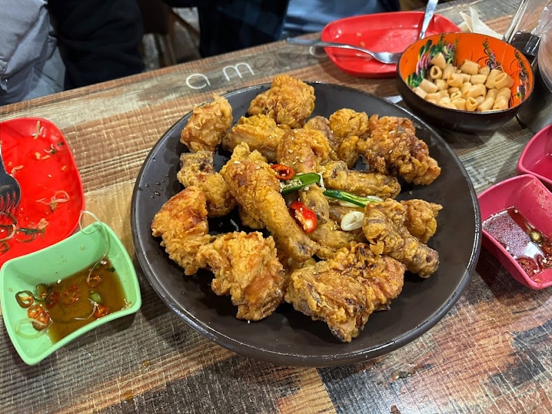 행복치킨 정자점