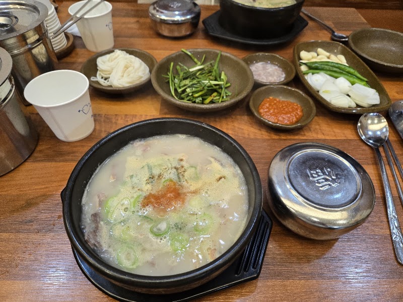 영진돼지국밥