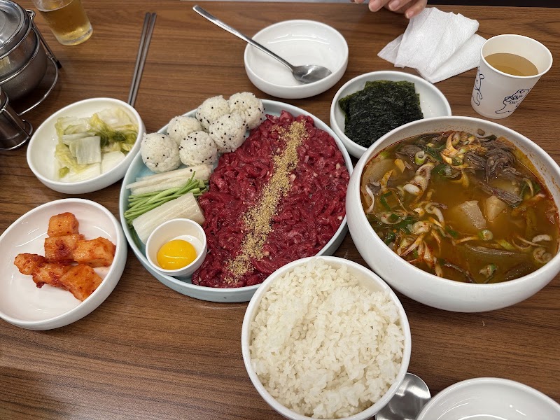 고운 육회 방앗간 천안본점