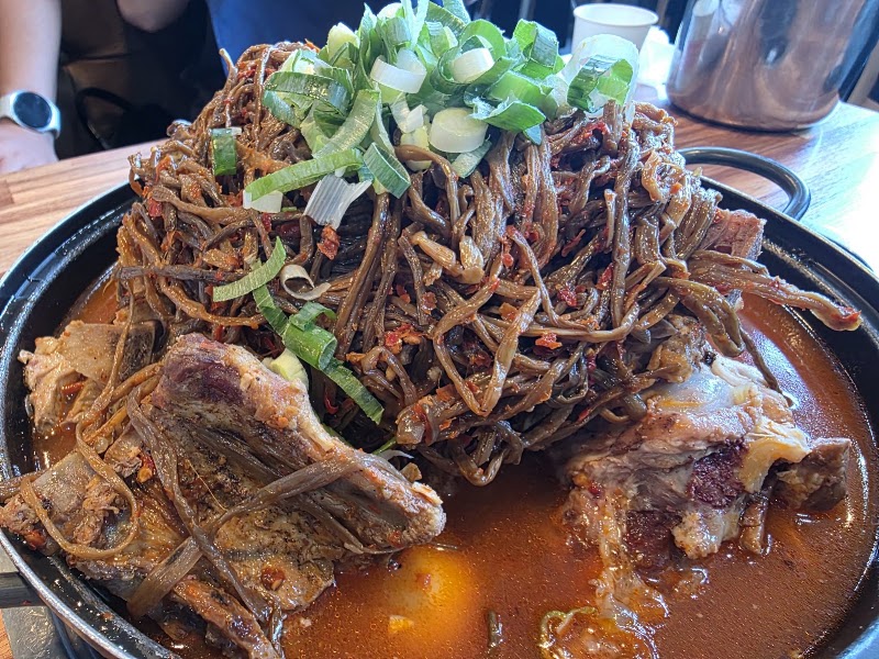육일식당