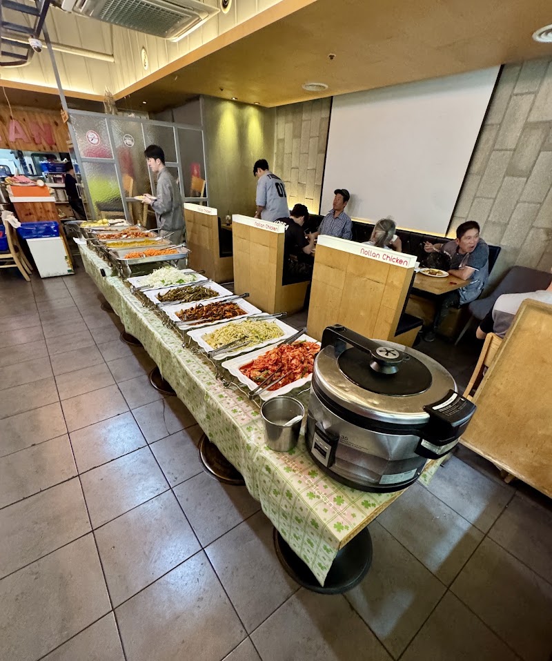 놀란치킨 강남역본점