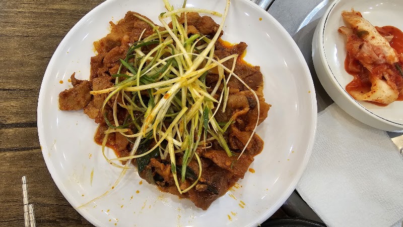 천하제육