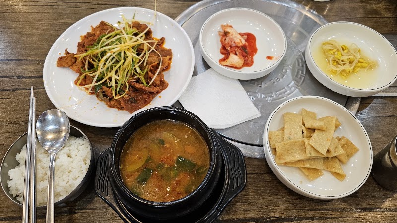 천하제육