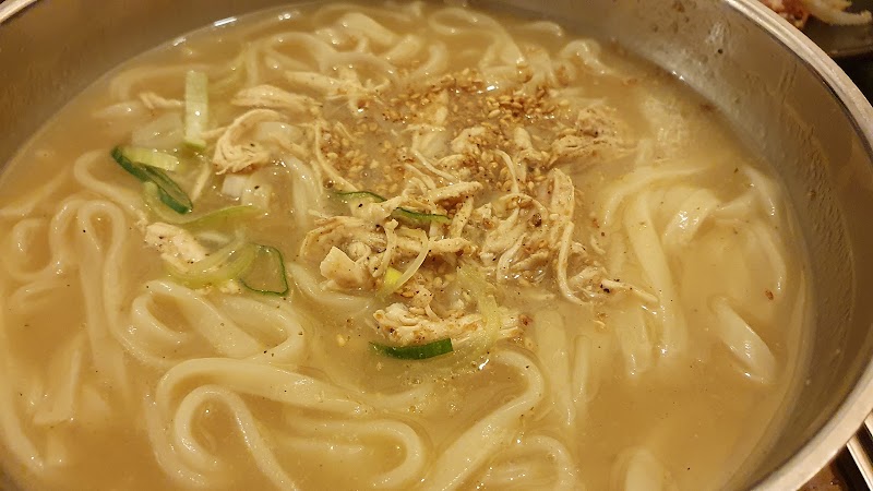 79번지국수집