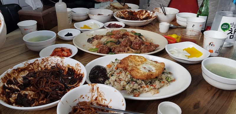 광명반점