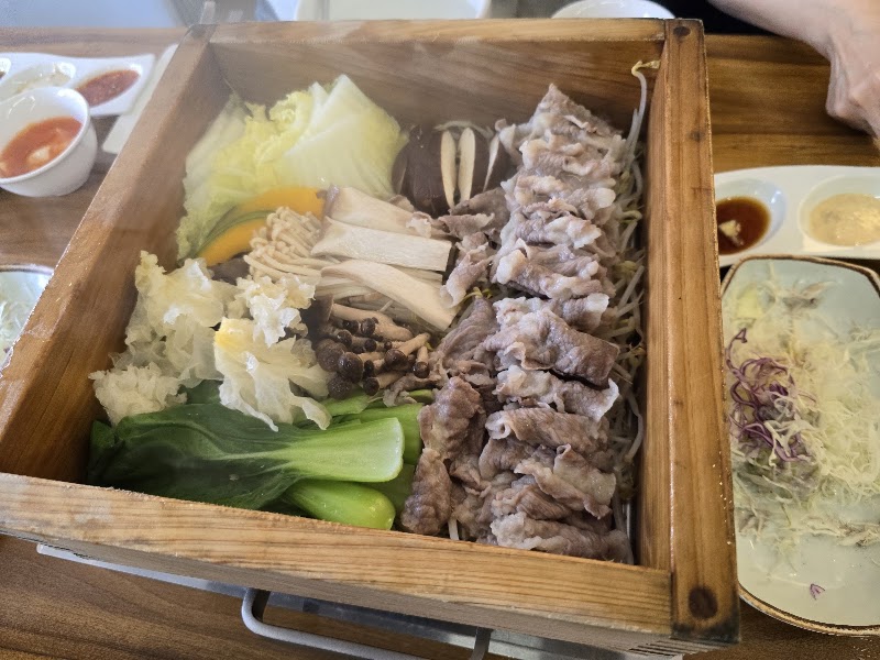 성북동편백찜 한성대입구역점